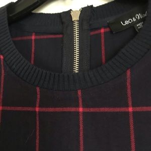 Leo & Viola size S women’s plaid black & red midi dress , short sleeves.